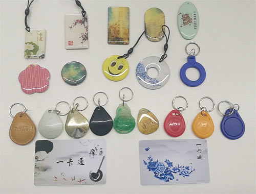 瞧!國外新花樣門(mén)禁卡